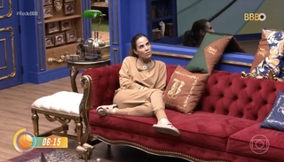 Wanessa Camargo feet photo thumbnail