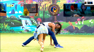 Wanessa Camargo feet photo thumbnail