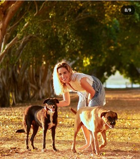 Wanessa Camargo feet photo thumbnail