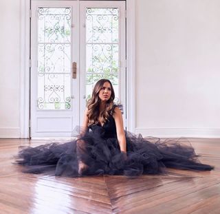 Wanessa Camargo feet photo thumbnail