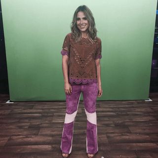 Wanessa Camargo feet photo thumbnail