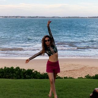 Wanessa Camargo feet photo thumbnail