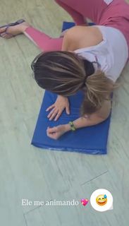 Wanessa Camargo feet photo thumbnail