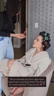 Wanessa Camargo feet photo thumbnail