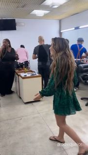 Wanessa Camargo feet photo thumbnail