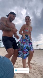 Wanessa Camargo feet photo thumbnail