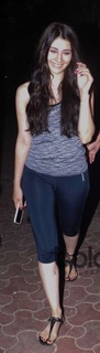 Warina Hussain feet photo 1