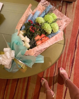 Warina Hussain feet photo 16