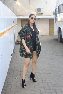 Warina Hussain feet photo 20