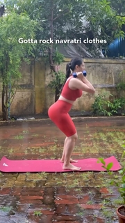 Warina Hussain feet photo 9