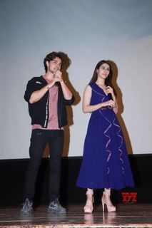 Warina Hussain feet photo 3