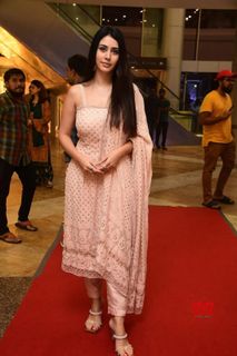 Warina Hussain feet photo 20