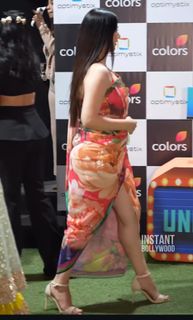 Warina Hussain feet photo 10