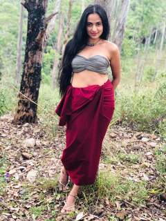 Warnakulasooriya Udari feet photo 19