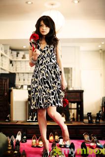 Wei Zhao feet photo 16