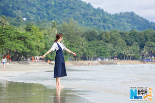 Wei Zhao feet photo 13