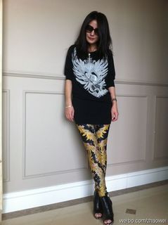 Wei Zhao feet photo 4