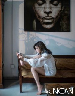 Wei Zhao feet photo 1