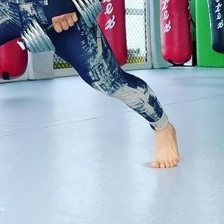 Weili Zhang feet photo 15