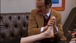 Wendi McLendon-Covey feet photo thumbnail