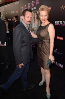 Wendi McLendon-Covey feet photo thumbnail