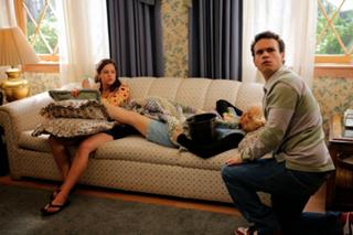 Wendi McLendon-Covey feet photo thumbnail