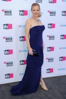 Wendi McLendon-Covey feet photo thumbnail