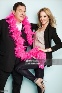 Wendi McLendon-Covey feet photo thumbnail