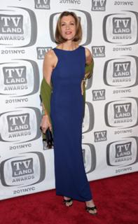 Wendie Malick feet photo thumbnail