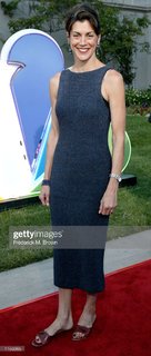 Wendie Malick feet photo thumbnail