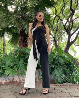 Wendy Braga feet photo 4