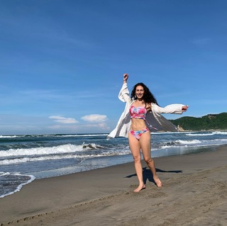 Wendy Braga feet photo 9