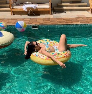 Wendy Braga feet photo 9