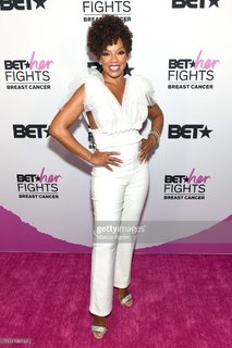 Wendy Raquel Robinson feet photo thumbnail