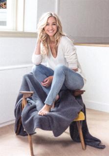 Wendy Van Dijk feet photo 3
