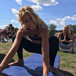 Wendy Van Dijk feet photo 4