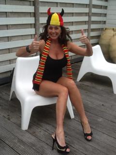 Wendy Van Wanten feet photo 3