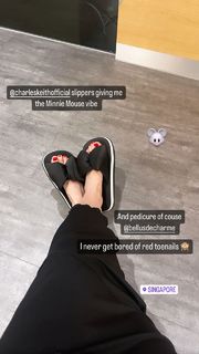 Weronika Heck feet photo 18