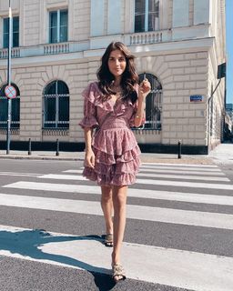 Weronika Rosati feet photo thumbnail
