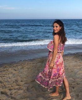 Weronika Rosati feet photo thumbnail