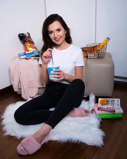 Weronika Sowa feet photo thumbnail