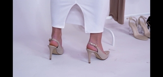 Weronika Sowa feet photo thumbnail