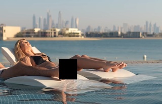 Weronika Sowa feet photo thumbnail