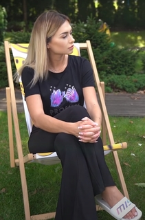 Weronika Sowa feet photo thumbnail
