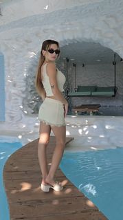 Weronika Sowa feet photo thumbnail