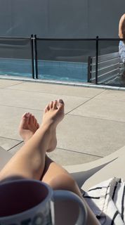 Weronika Sowa feet photo thumbnail