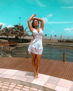 Whendy Tavares feet photo thumbnail