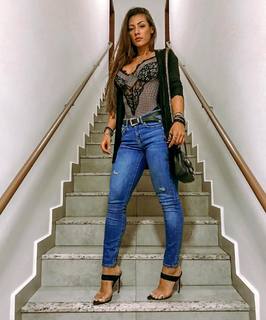 Whendy Tavares feet photo thumbnail