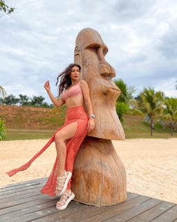 Whendy Tavares feet photo thumbnail