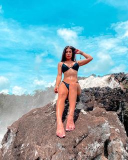 Whendy Tavares feet photo thumbnail